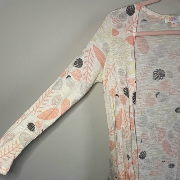 Soft Floral Lularoe Sarah Long Cardigan - Picture 4 of 10